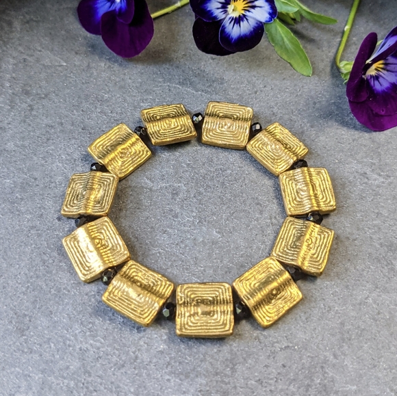 🦋LAST 1🦋 NWT Baizaar Etched Square Brass Beaded Bracelet, Black - Picture 1 of 4